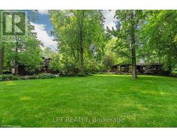 8452 DEFORE DRIVE - 34