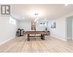 2558 MCWADE PLACE - 41