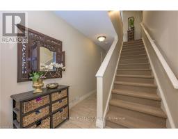 3 - 1850 BEAVERBROOK AVENUE - 3