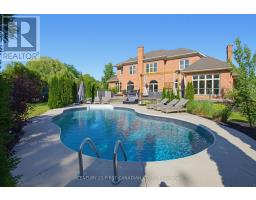 106 FITZWILLIAM BOULEVARD - 36