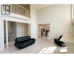 442 AMBLESIDE DRIVE - 11