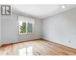 442 AMBLESIDE DRIVE - 24