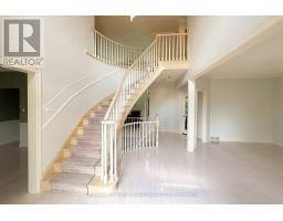 442 AMBLESIDE DRIVE - 3