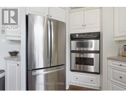 16 FITZWILLIAM BOULEVARD - 13