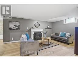 16 FITZWILLIAM BOULEVARD - 31