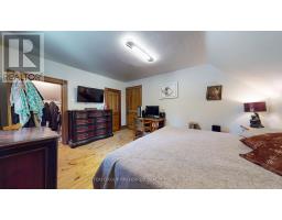 4242 COLONEL TALBOT ROAD - 28