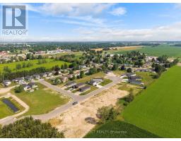 LOT 8 - 215 CAROLYNN WAY - 42