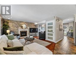 1571 BLACKMAPLE CRESCENT - 11