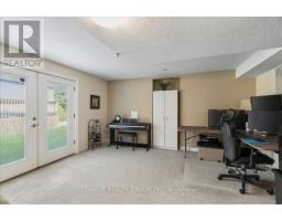 1571 BLACKMAPLE CRESCENT - 33