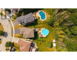 1571 BLACKMAPLE CRESCENT - 46