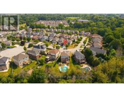 1571 BLACKMAPLE CRESCENT - 47