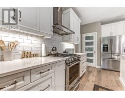 23 LINCOLN S COVE - 16