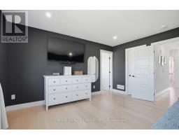 57 BRISCOE CRESCENT - 19