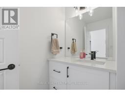 57 BRISCOE CRESCENT - 28