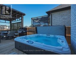 57 BRISCOE CRESCENT - 43
