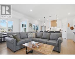 57 BRISCOE CRESCENT - 7