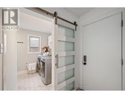 12 SPENCER CRESCENT - 14