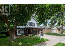 12 SPENCER CRESCENT - 3