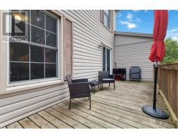 423 EVERGLADE CRESCENT - 17