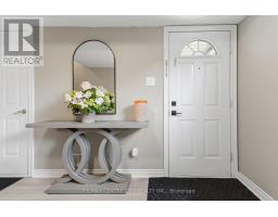 423 EVERGLADE CRESCENT - 4