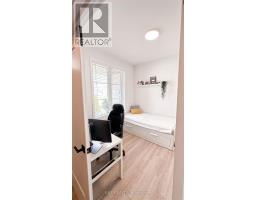 6 EVYLEAN COURT - 4