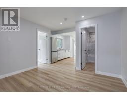 123 HILLSMOUNT CRESCENT - 23