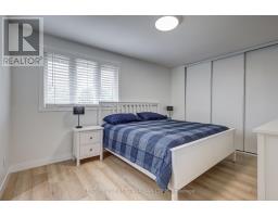 123 HILLSMOUNT CRESCENT - 29