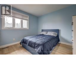 123 HILLSMOUNT CRESCENT - 38