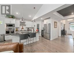 392 LARRY STREET - 12