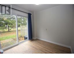 94 - 70 FIDDLERS GREEN ROAD - 8