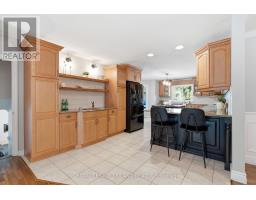 5 QUEEN MARY CRESCENT - 13