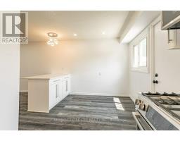 22 - 1725 ERNEST AVENUE - 14