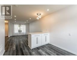 22 - 1725 ERNEST AVENUE - 16