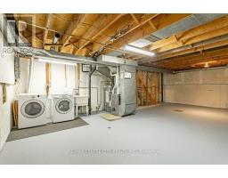 22 - 1725 ERNEST AVENUE - 27