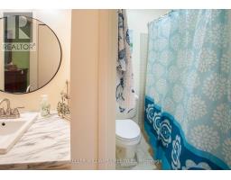 104 - 200 EVERGLADE CRESCENT - 18