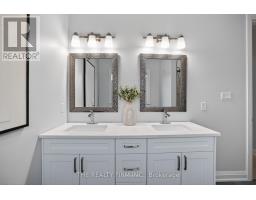 8 - 383 DAVENTRY WAY - 26