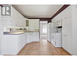 1175 LANCASTER STREET - 9