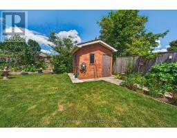 8 WILLARD CRESCENT - 30