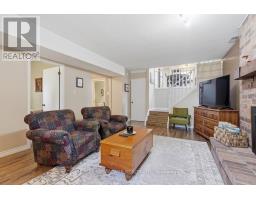 223 ARDSLEY CRESCENT - 28