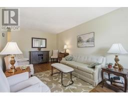 223 ARDSLEY CRESCENT - 7
