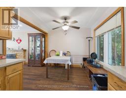 478 COOMBS AVENUE - 15