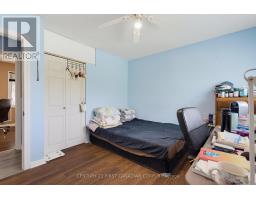 478 COOMBS AVENUE - 18