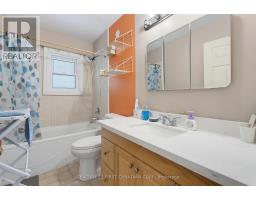 478 COOMBS AVENUE - 23