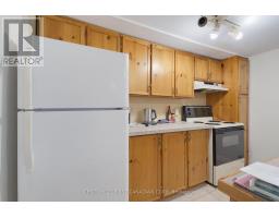 478 COOMBS AVENUE - 27