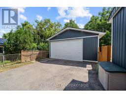 172 EAST STREET - 26