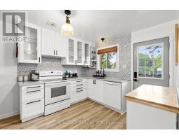 86 HAWKESBURY AVENUE - 10