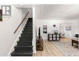 86 HAWKESBURY AVENUE - 12