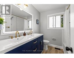 86 HAWKESBURY AVENUE - 17