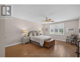 11 - 5 CADEAU TERRACE - 21