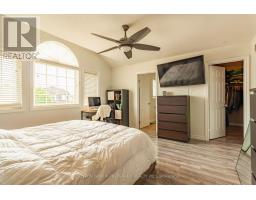 1190 SILVERFOX DRIVE - 17
